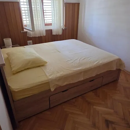 Ivana Apartman