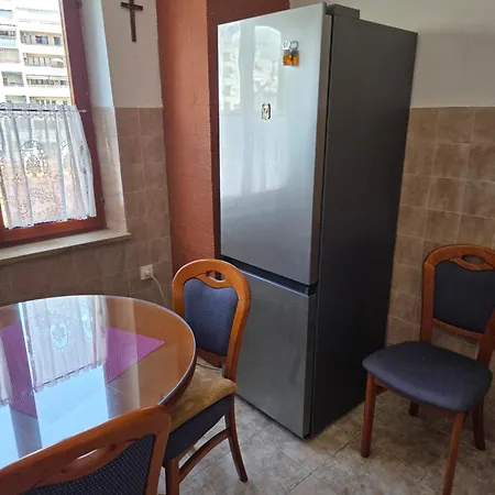 Ivana Apartman *